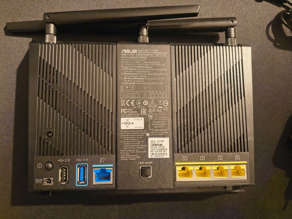 Router Asus RT-AC68U