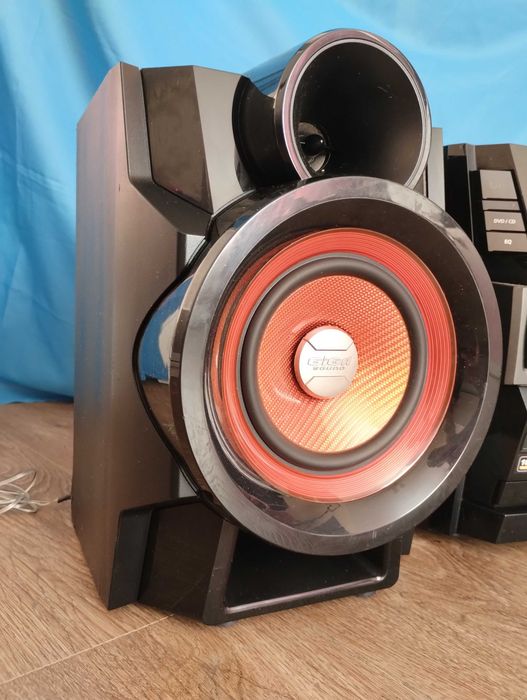 Современный муз центр 300 Вт ( Блютуз / AUX / USB / Тюнер / ЮСБ )