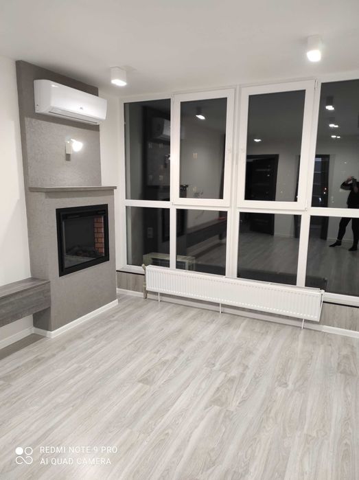 Прибирання квартир офісів Генеральне та після будівництва мийка вікон