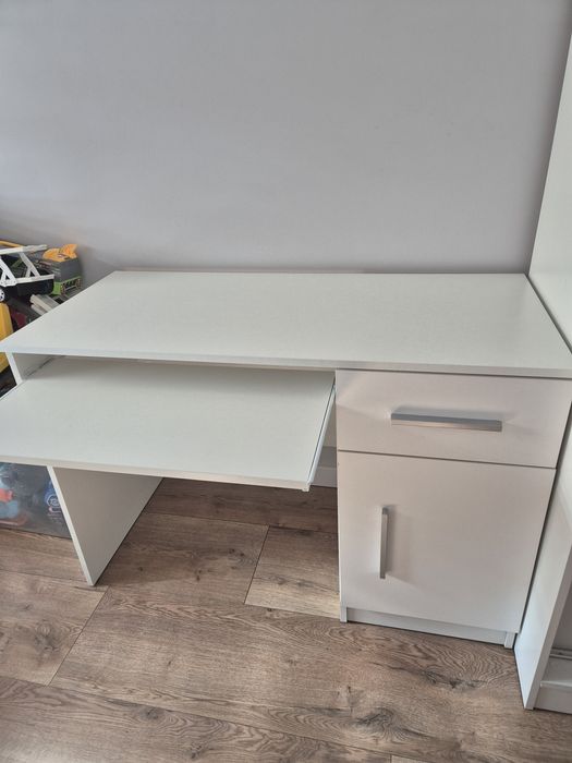 Biurko białe stan bardzo dobry