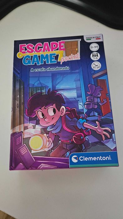 Escape Game Pocket: The Abandoned School - Clementoni