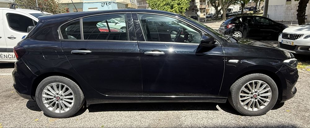 Vendo Fiat Tipo 1.3 gasóleo 12/2021