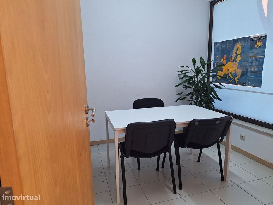 Office for rent in the center of Braga