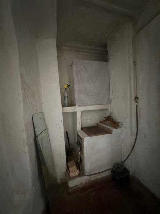Ціну знижено!!! 2-к квартира в центрі, погріб, 38 м²