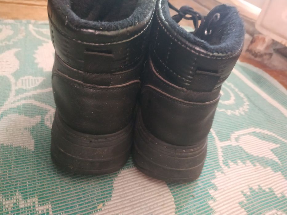Ботинки зимние р.41
