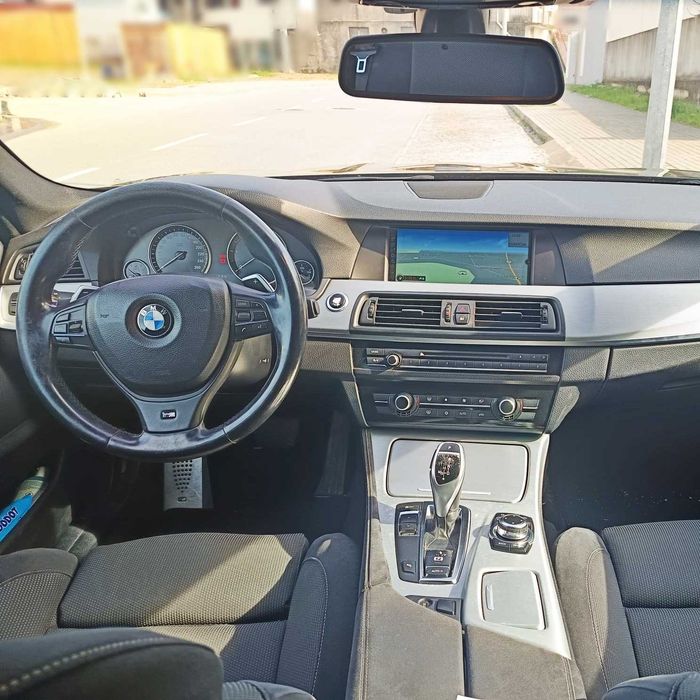 BMW Série 5 520d Pack M (2011)