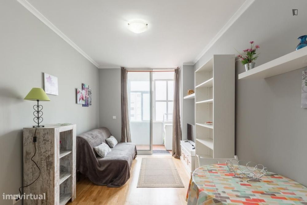 Apartamento com 1 quartos - localizado em Cedofeita Porto