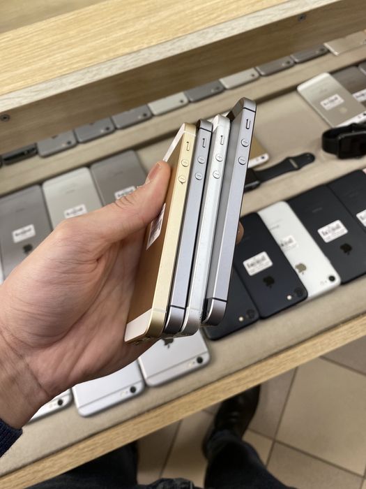 IPhone SE 2016 16/32Gb* Гарантія* айфон се * Олх доставка: 1 550 грн ...