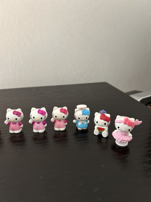 Vendo conjuto de bonecos fantasminhas que brilham no escuro.