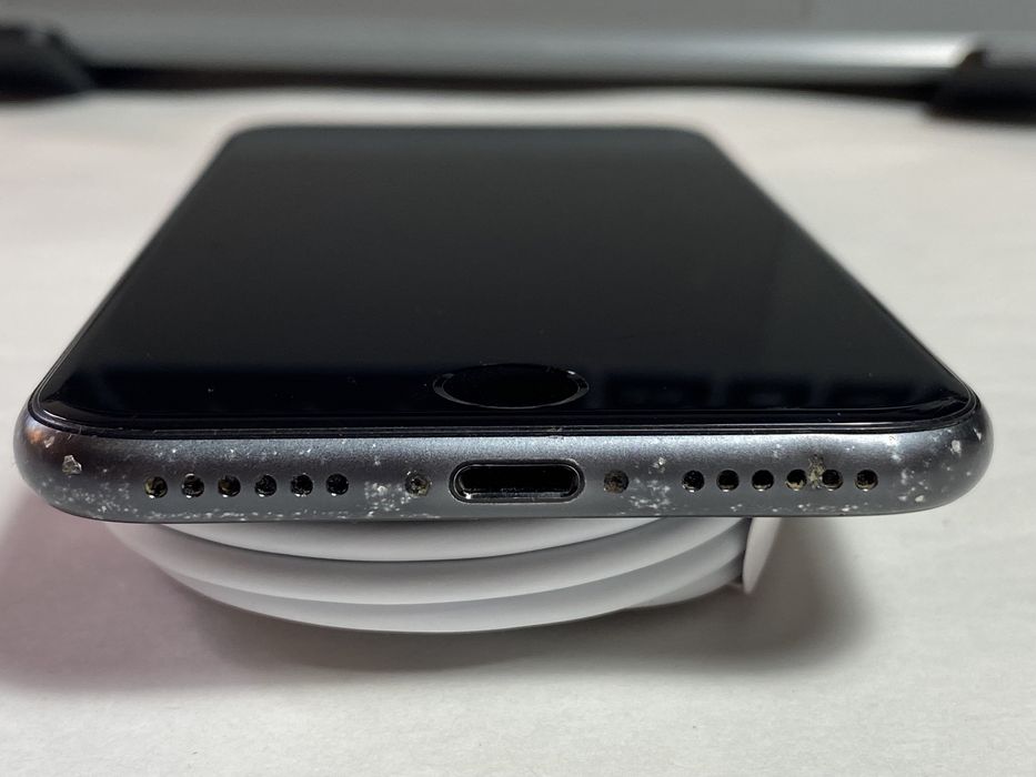 IPhone 8 64gb як другий телефон без sim, акб 85