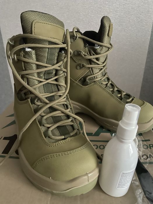 Продам ботинки з високим берцем TALAN