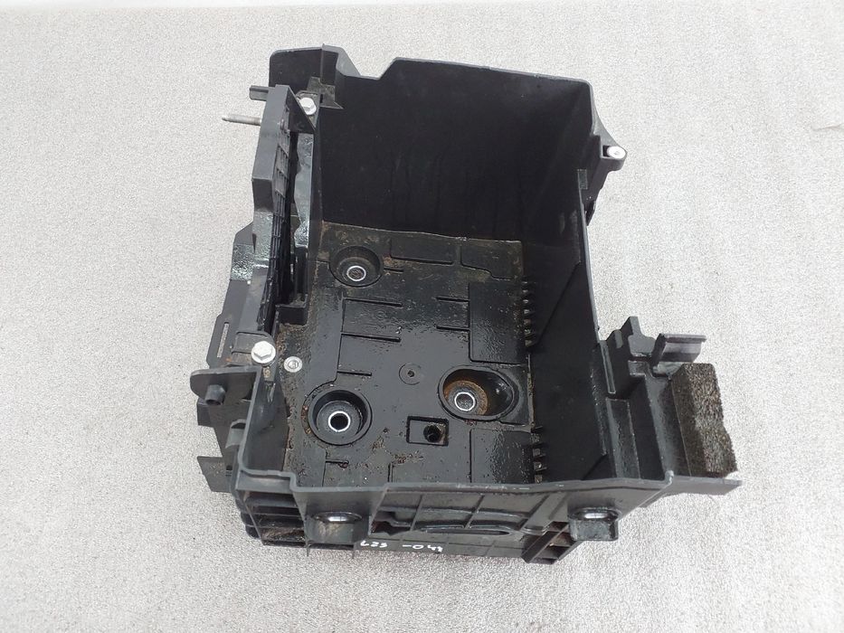 Base / caixa da bateria RENAULT Megane IV (B9A/M_)