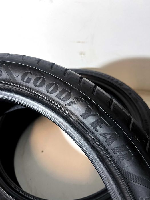 Pneus Goodyear Eagle F1 Asymetric 3 - 215/40/18 - Como NOVOS