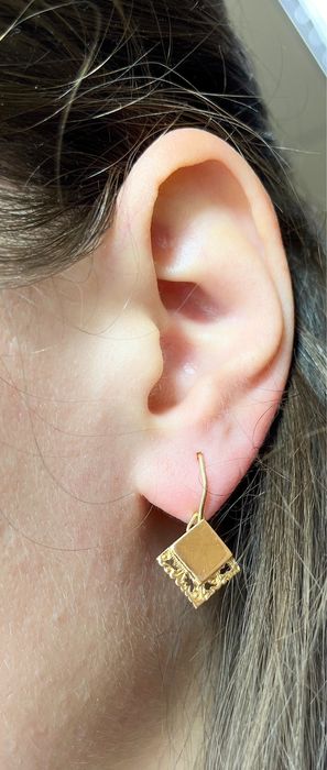 Золотые серьги 583