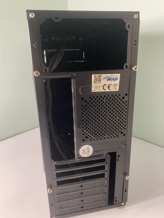 Obudowa pc Akyga z wentylatorem Corsair