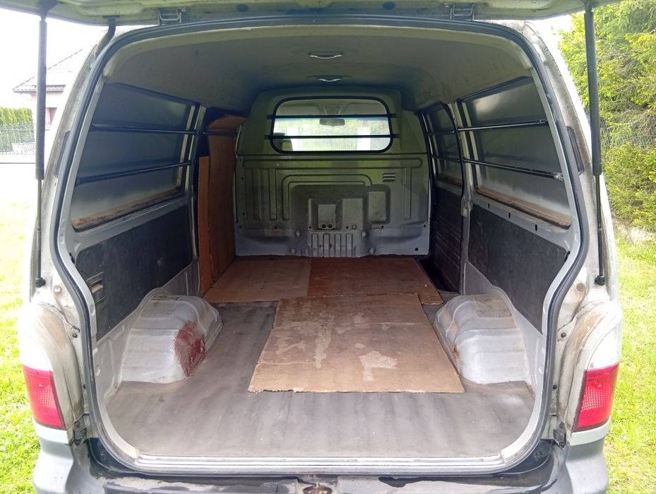 Kia Pregio 2.5td silnik Mitsubishi Pajero,L200