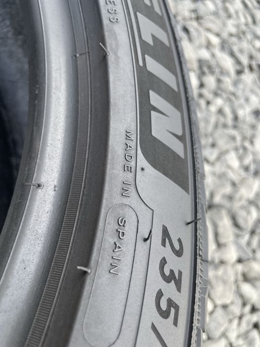Комплект зимових шин Michelin 235/45 R18 235*45 18 Pilot Alpin 5 001824