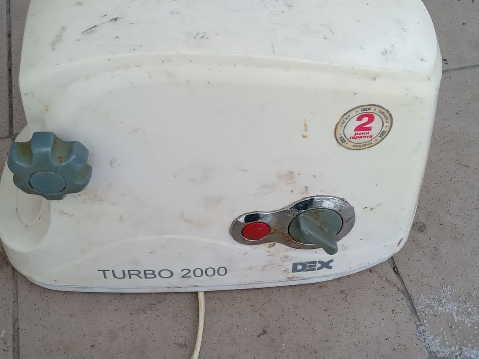 Електромясорубка