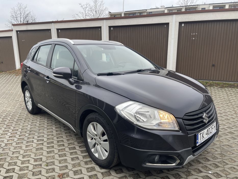 SUZUKI SX4-S-CROSS 1,6DDIS 120km Keyless Go