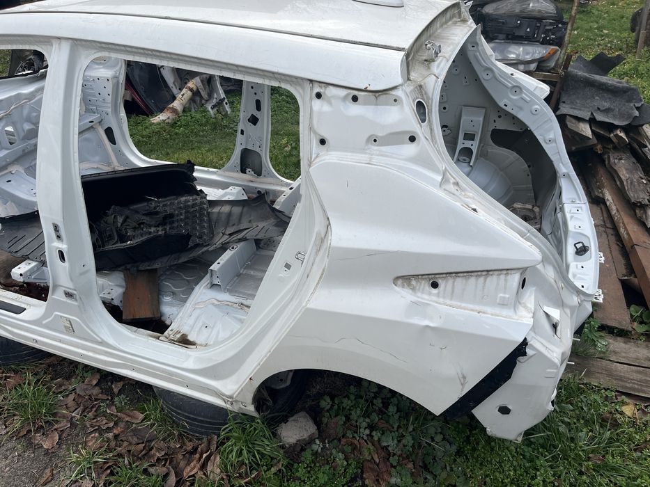 Заднее крыло порог задняя четверть задняя панель Nissan leaf 40 18-