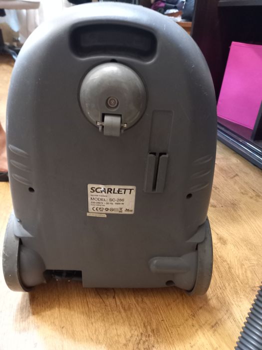 Пылесос Scarlet SC-286