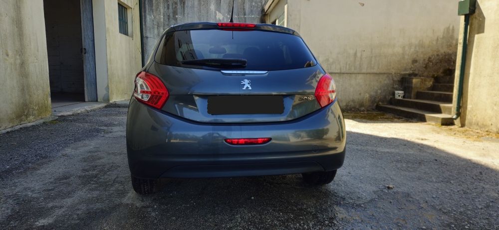 Peugeot 208 1.2 vti active
