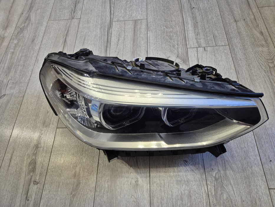 Фара права BMW X3 X4 G01 G02 LED 2019-2023 USA