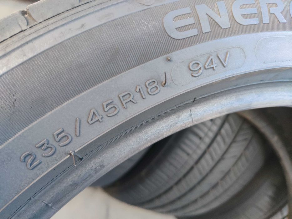 4шт R18 235 45 шини всесезонні Michelin Energy Saver