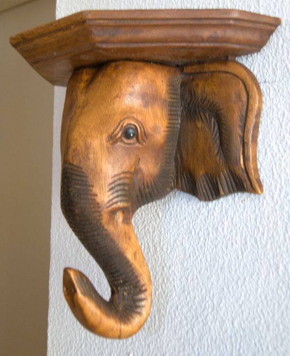 Mísula. Cabeça de Elefante