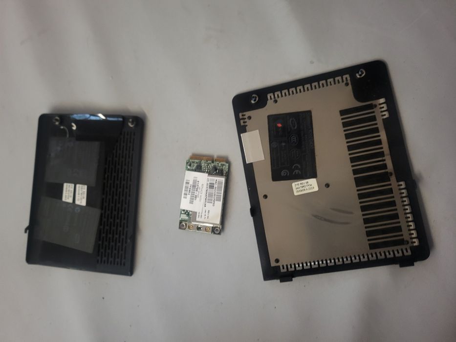 Sprzedam zaślepki Ram HDD oraz Wifi do Laptopa HP PAVILION DV6700