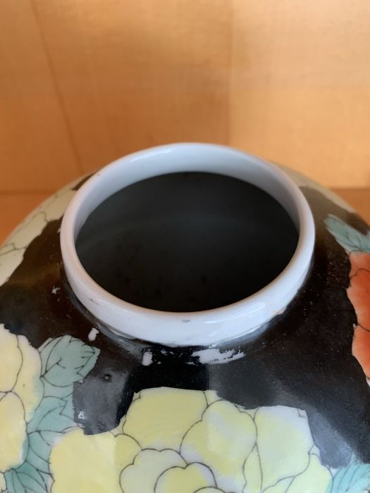 Pote de louça, com tampa