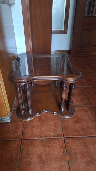 Mesa de centro quadrada