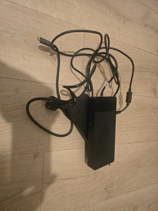 Dell Latitude 5510 15,6", i7, 16GB RAM, 512 SSD, stacja Dell GRATIS!