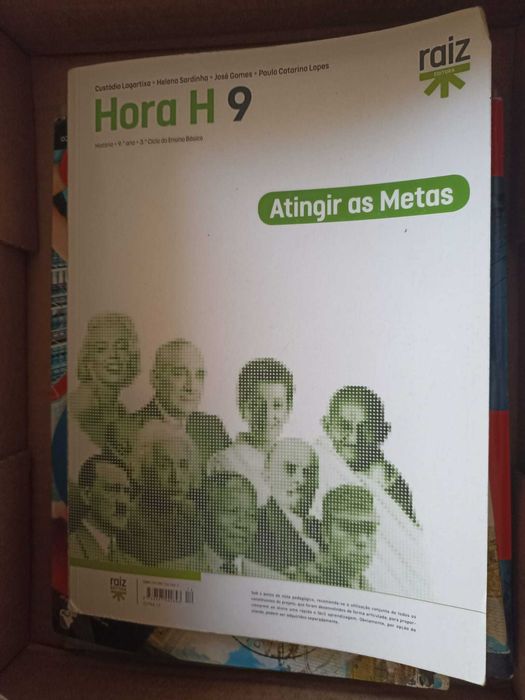 Manual Hora H 9 + Caderno de Atividades Hora H 9