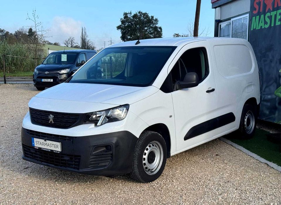 Peugeot Partner 1.5 BlueHDi Pro Standard- Garantia Incluída