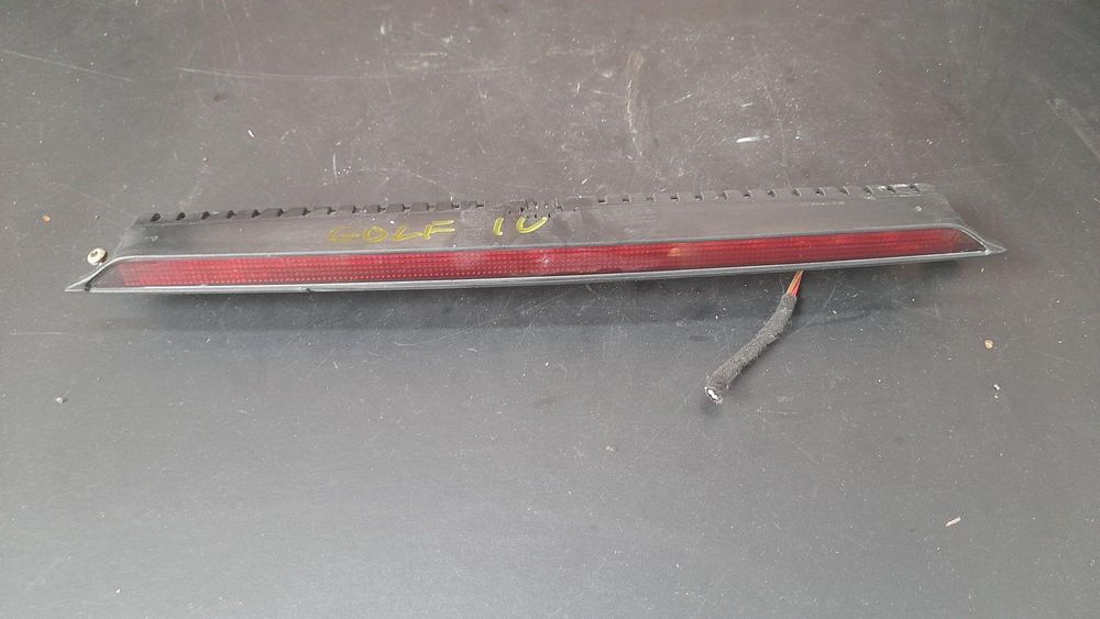 Trzecie światło stopu vw golf iv kombi 1j6945097c