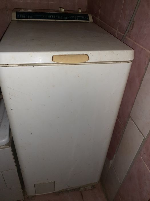 Стиральная машинка Zanussi Beртикальная бу