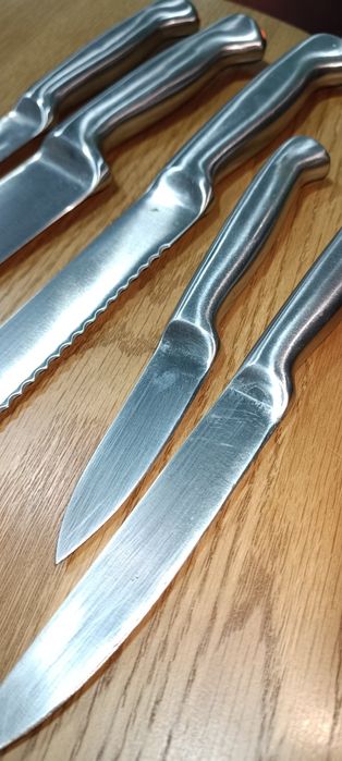 Conjunto de 5 facas de cozinha com suporte madeira