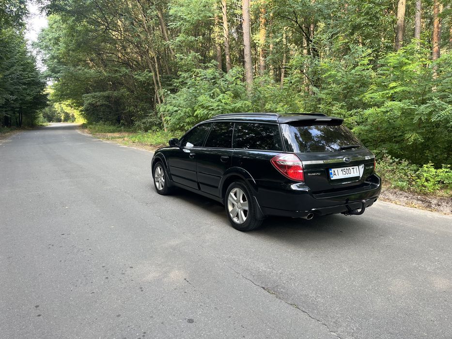 Subaru outback 2.5 газ/бенз