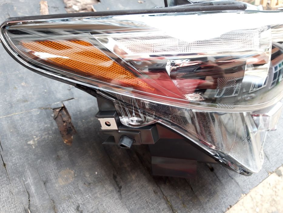 Фара фары Mazda CX 9 2016 2023