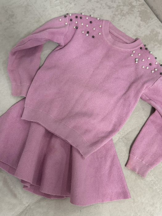 Костюм на дівчинку 3-4 роки