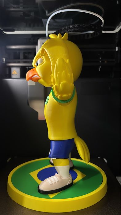 Canarinho Pistola - Figura 3D Brasil Seleção (com base)