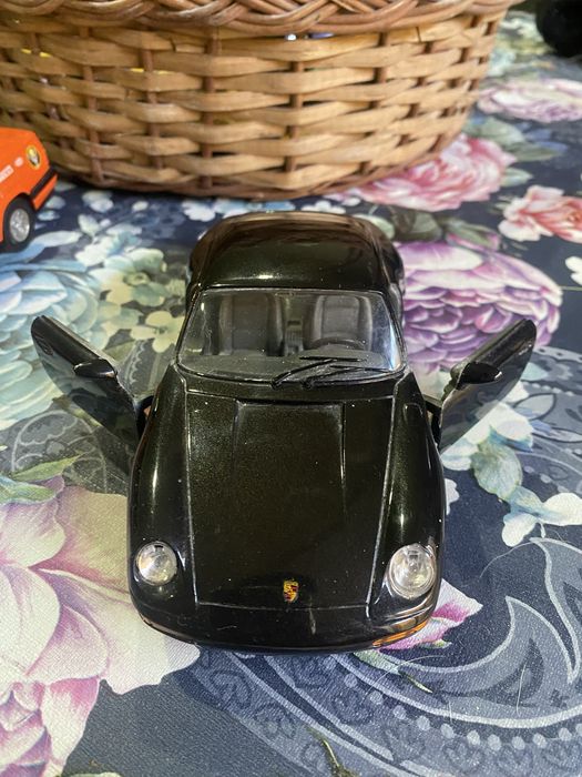 Carros de modelismo (varias escalas)