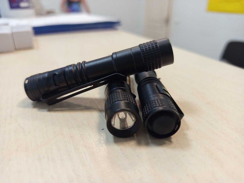 Міні світлодіодний ліхтарик ручний кишеньковий яскравий тактика фонарь