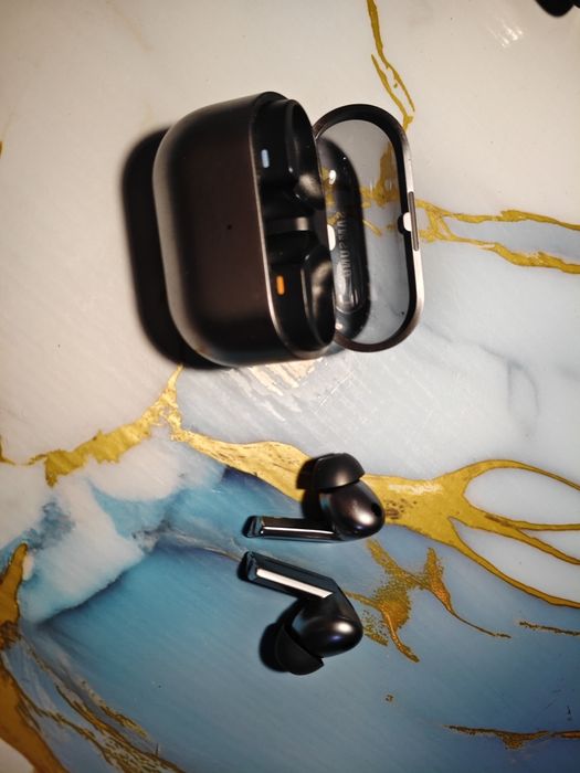 Продам/Обмен наушников Samsung Galaxy Buds3 Pro Silver