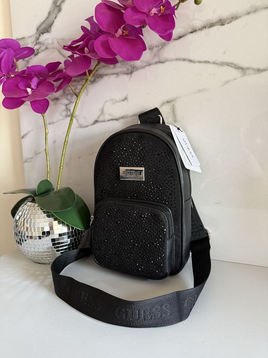 Nowy plecak plecaczek nerka crossbody Guess