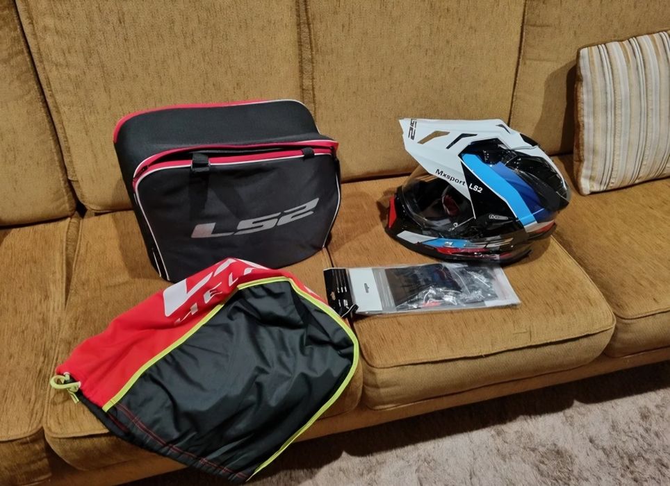 Capacete LS2 MX701 Explorer Carbono M