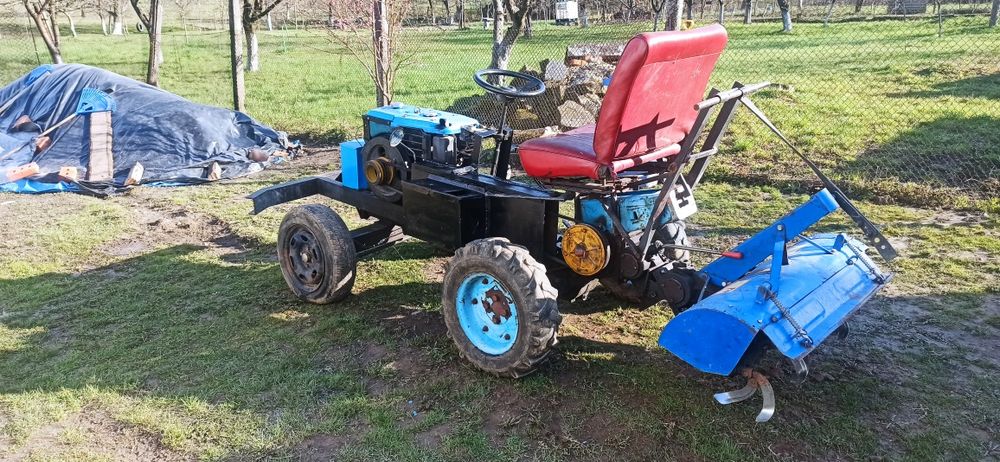 Продам мото трактор 12 л.с.