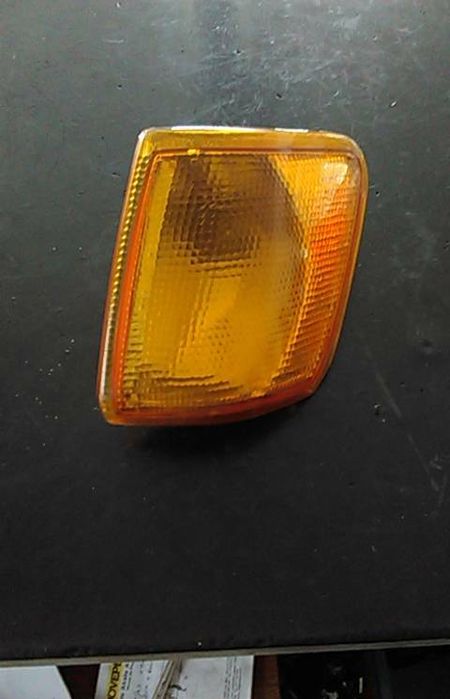 Pisca frente esquerdo FORD Courier (F3L, F5L)