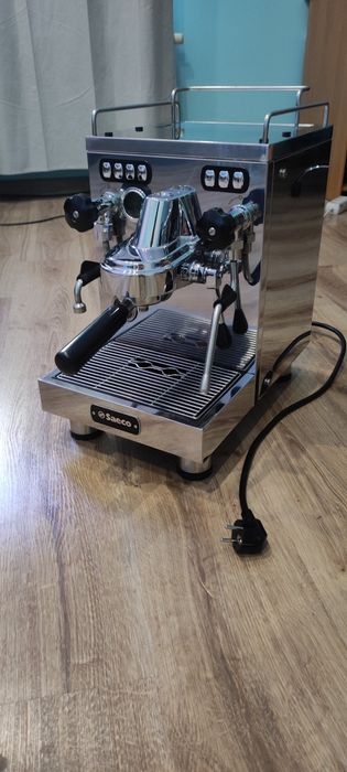 Profesjonalny ekspres kolbowy Saeco SE50